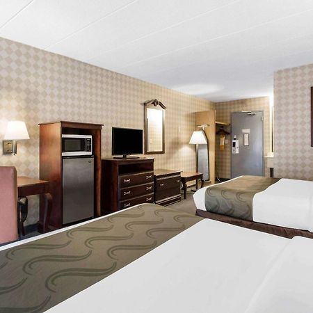 Quality Inn West Springfield Exterior foto