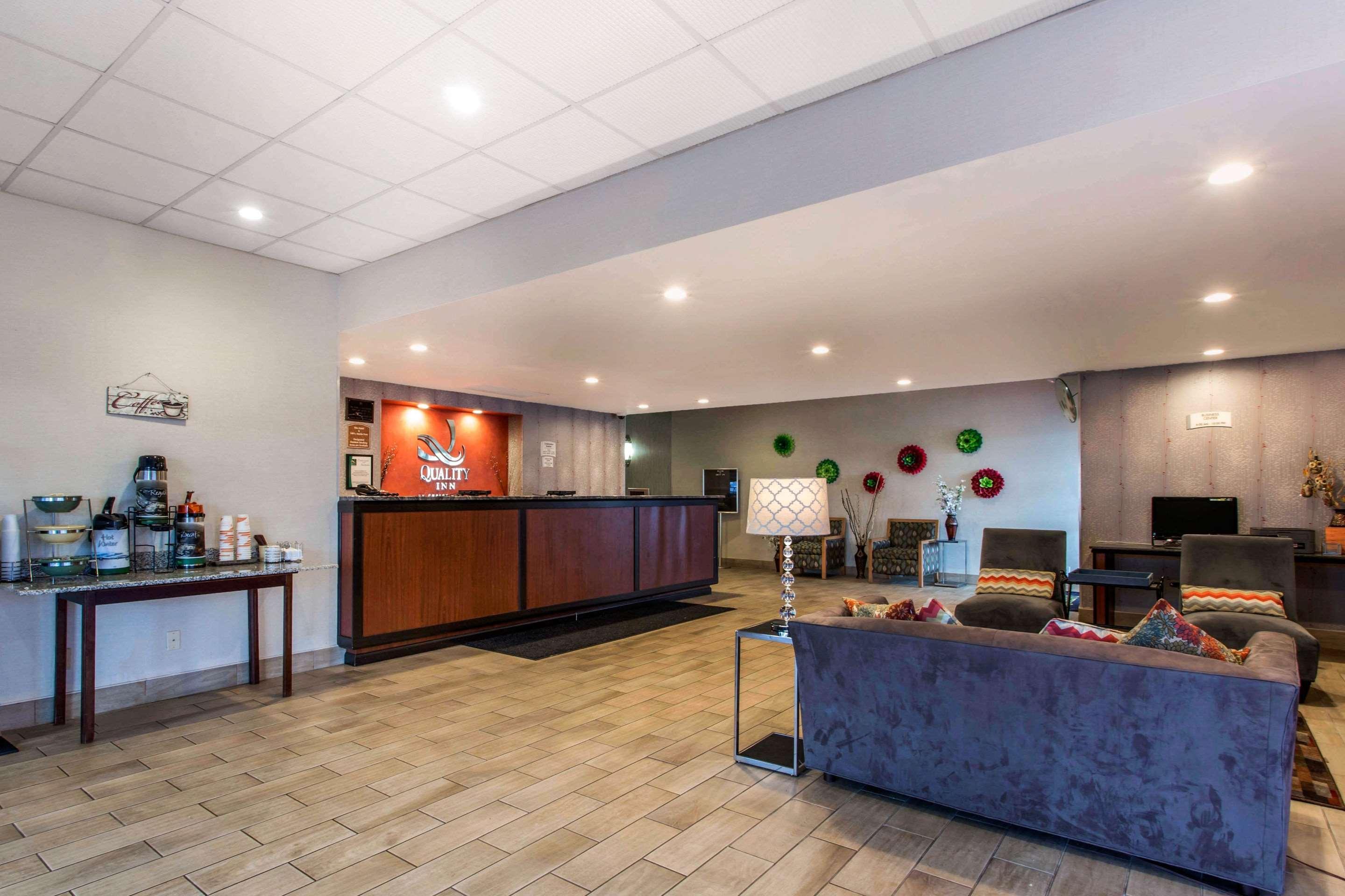 Quality Inn West Springfield Exterior foto